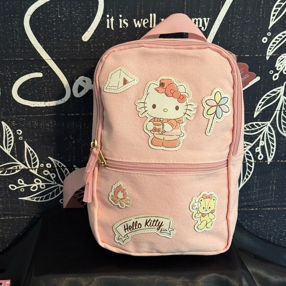 Hello Kitty Pink Backpack with Stationery Set - Picture 7 of 8